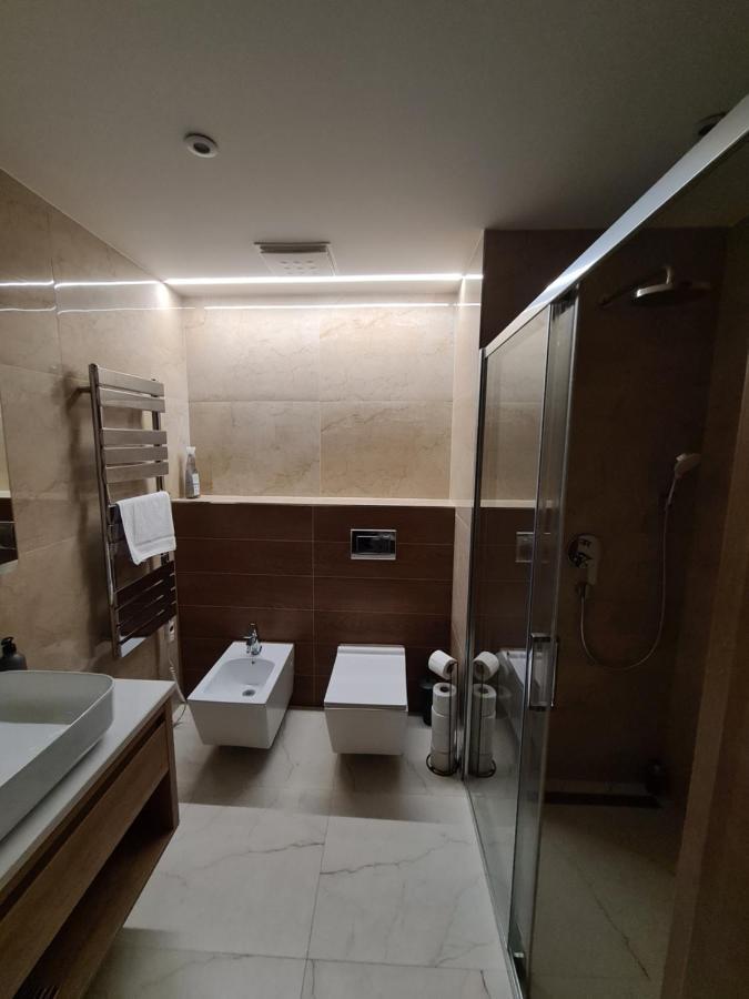 شقة Akvamarin Besenova Apartman المظهر الخارجي الصورة