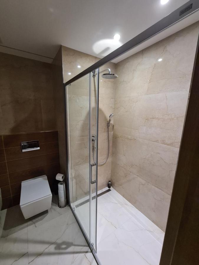 شقة Akvamarin Besenova Apartman المظهر الخارجي الصورة